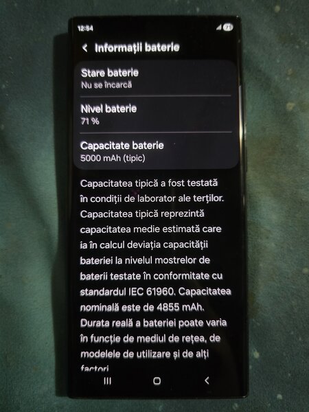 Vand Samsung Galaxy S22 Ultra 5G.